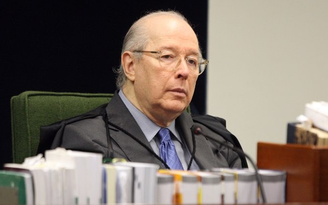 Para o ministro Celso de Mello, Bolsonaro pode ter incorrido em crime previsto pela "lei do impeachment"