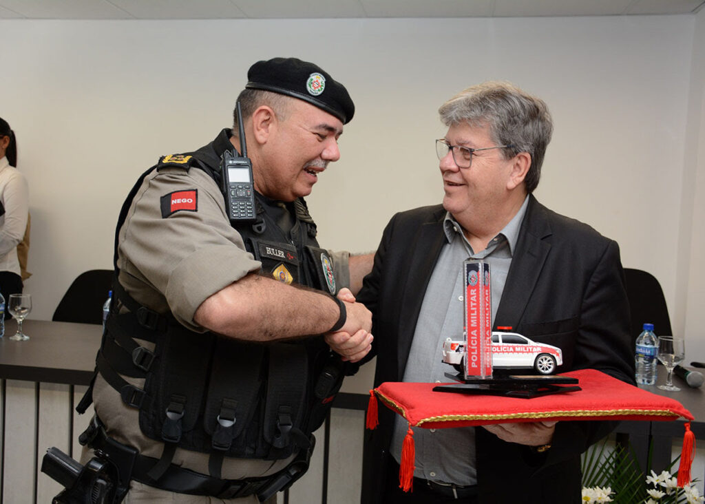 Euller Chaves e João Azevêdo - Foto: Reprodução/internet