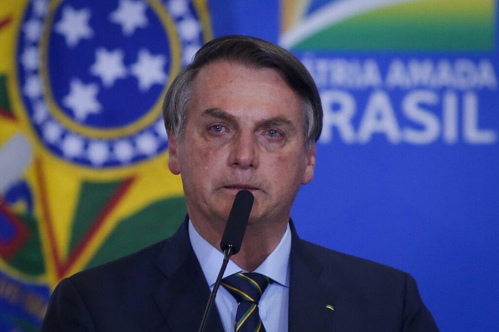 Bolsonaro chorando - Foto: Sérgio Lima/Poder360