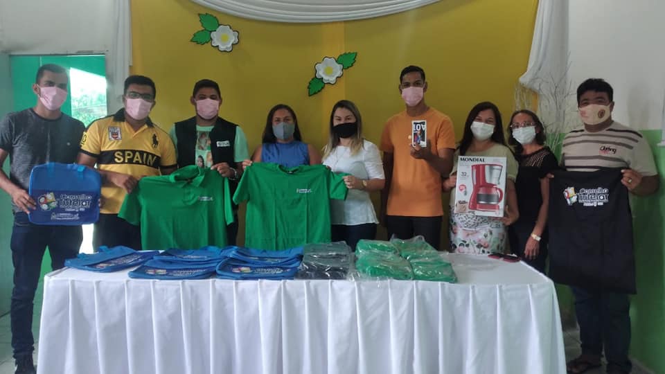 Novos fardamentos e equipamentos dos conselheiros tutelares foram entregues pela prefeita Lili Oliveira - Foto: Assessoria