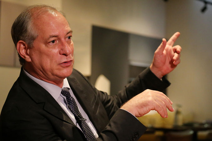 Ciro Gomes (PDT) em entrevista à Reuters – Foto: Sergio Moraes/Reuters