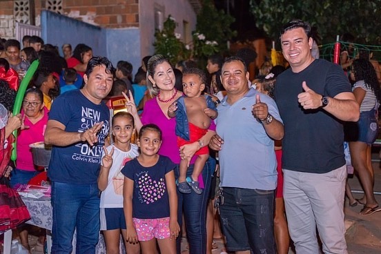 Danielle na festa das crianças promovida pelo vereador Lúcio de Rio Tinto - Foto: Reprodução