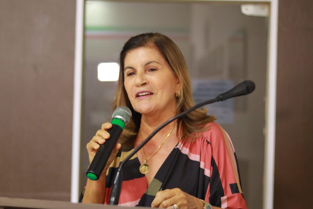 Prefeita de Mamanguape, Maria Eunice - Foto: Assessoria