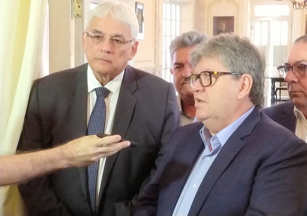 Efraim Morais e João Azevêdo - Foto: Reprodução/internet