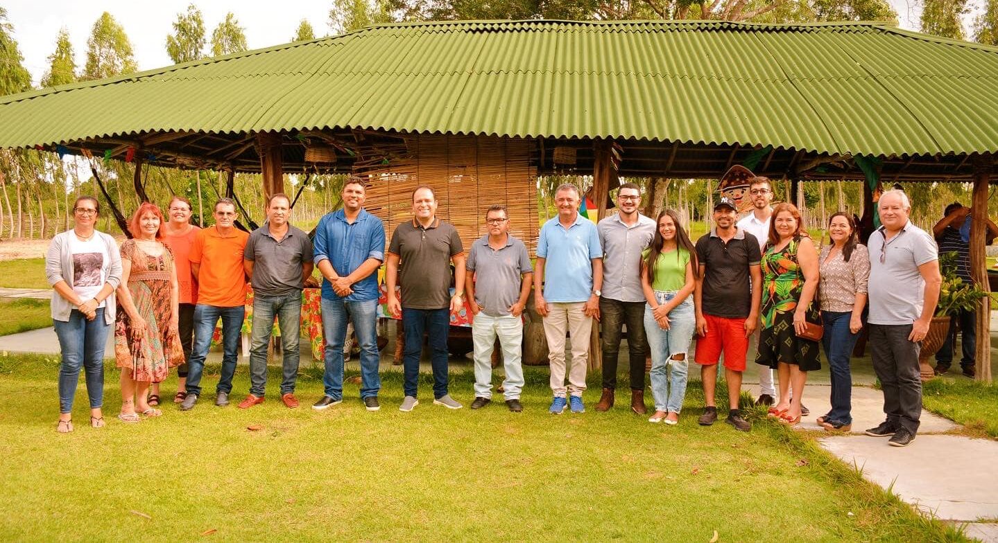 Prefeito Egberto Madruga e seu grupo político declararam apoio a Eduardo Brito para deputado estadual - Foto: Reprodução/redes sociais