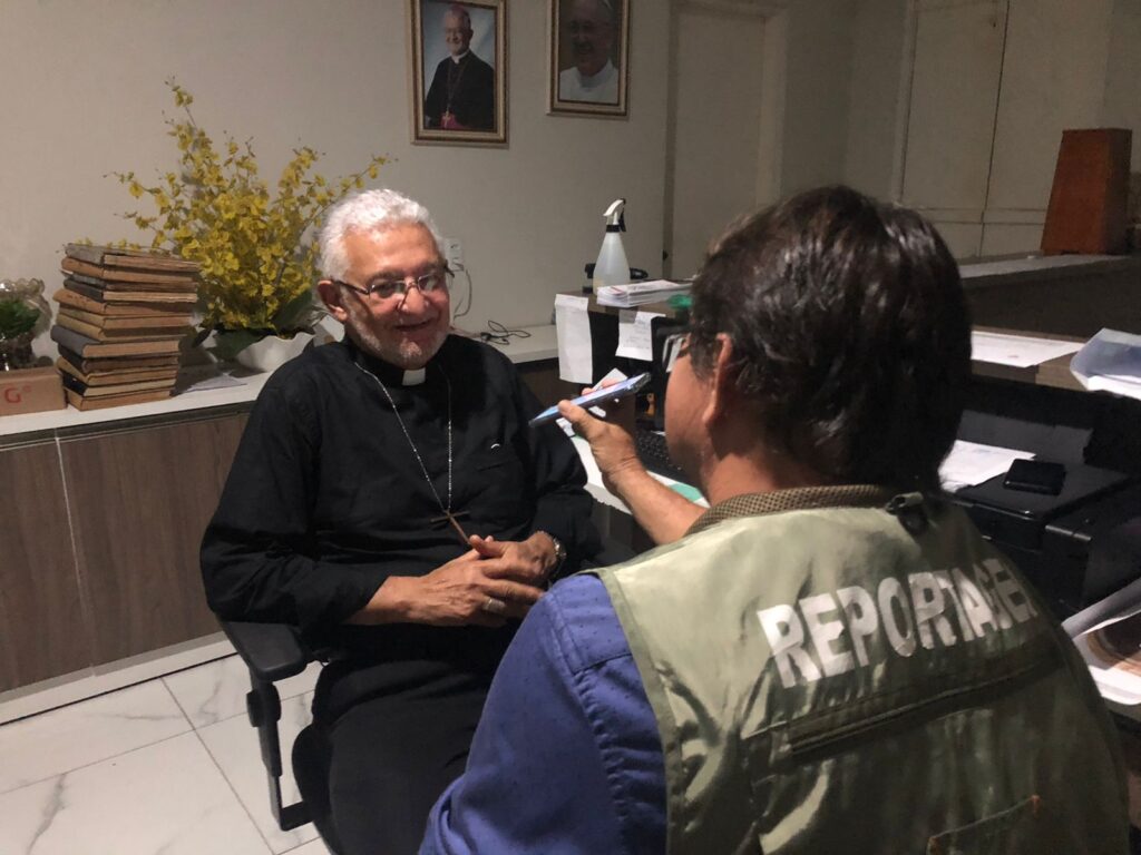 Em 2022, Dom Delson durante entrevista ao Rádio Repórter, da Correio do Vale – Foto: Silvano Santos