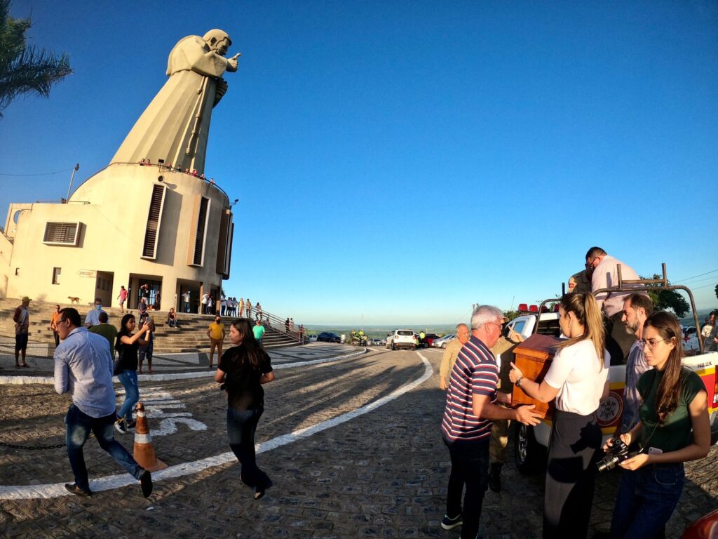 Homenagem póstuma ao ex-prefeito de Guarabira foi realizada no Santuário Frei Damião - Foto: Reprodução/Assessoria
