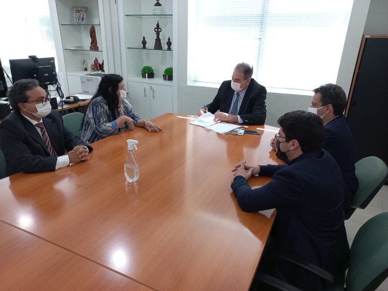 Cehap participou, na manhã desta sexta-feira (01), da assinatura de um Protocolo de Cooperação - Foto: Divulgação