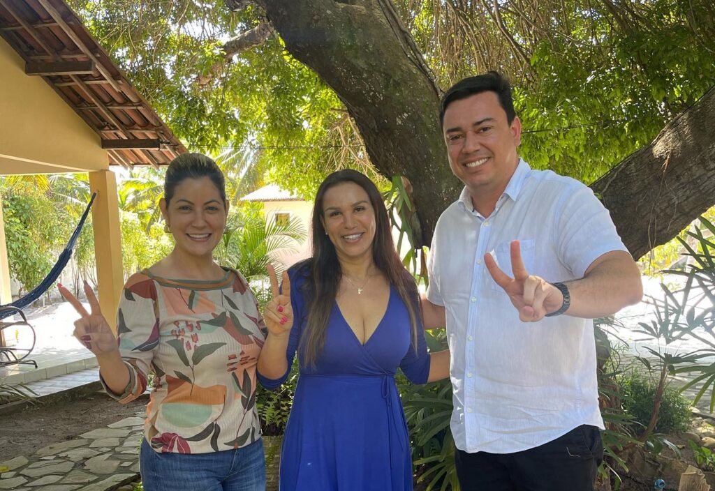 Danielle (esquerda), Nina (centro) e Thiago Paiva (direita) - Foto: Reprodução/redes sociais