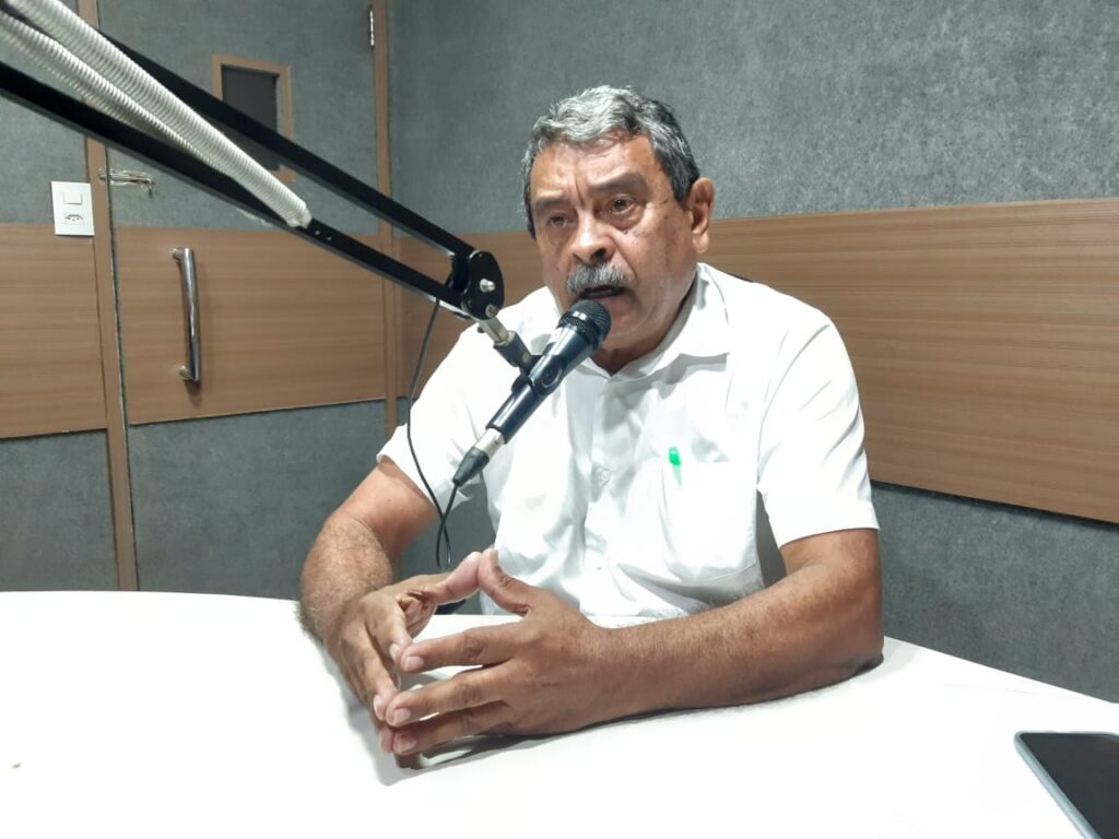 Professor Tarcísio Teixeira é eleito pela terceira vez – Foto: Blog Lenilson Balla