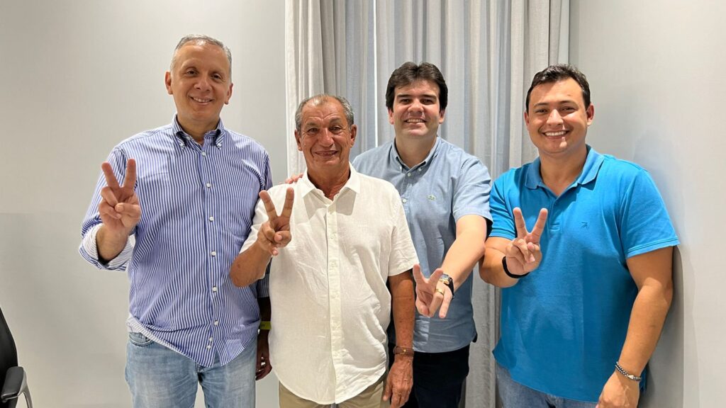 Com o apoio de Feliciano, o deputado Eduardo Carneiro consolida seu projeto de reeleição na região de Sapé - Foto: Divulgação