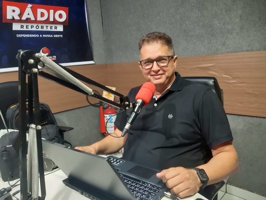 Apresentador tem sido procurado por siglas – Foto: Blog Lenilson Balla