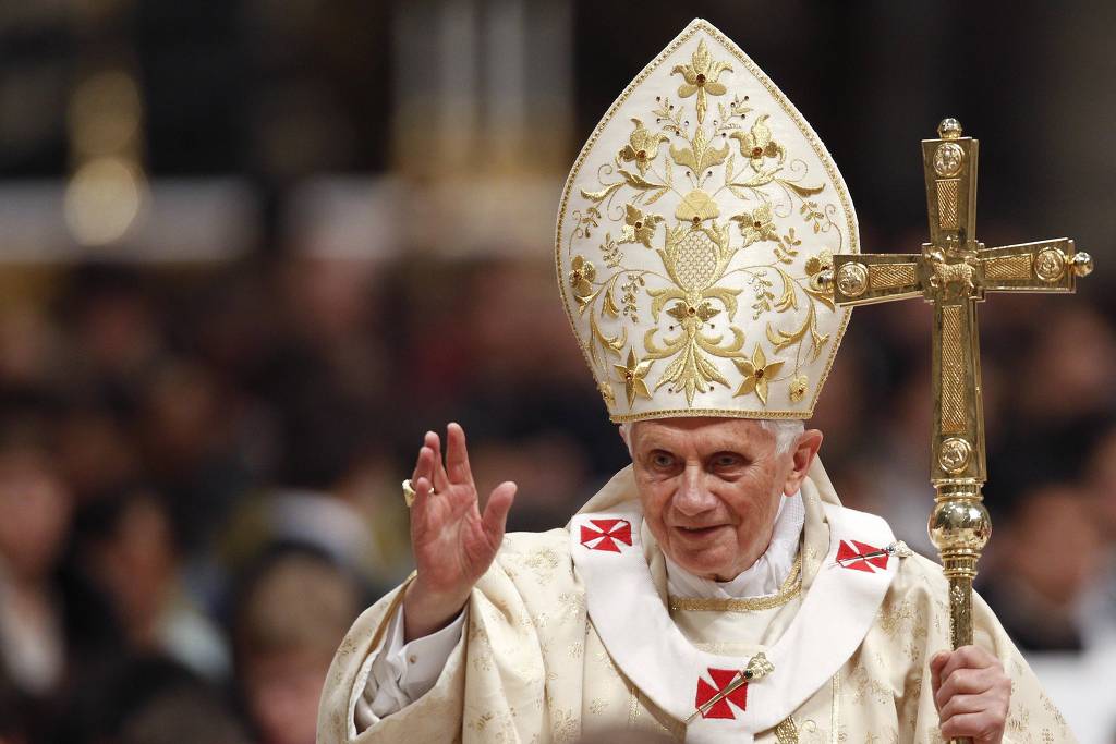Ratzinger surpreendeu o mundo quando anunciou sua renúncia – Foto: Max Rossi/Reuters