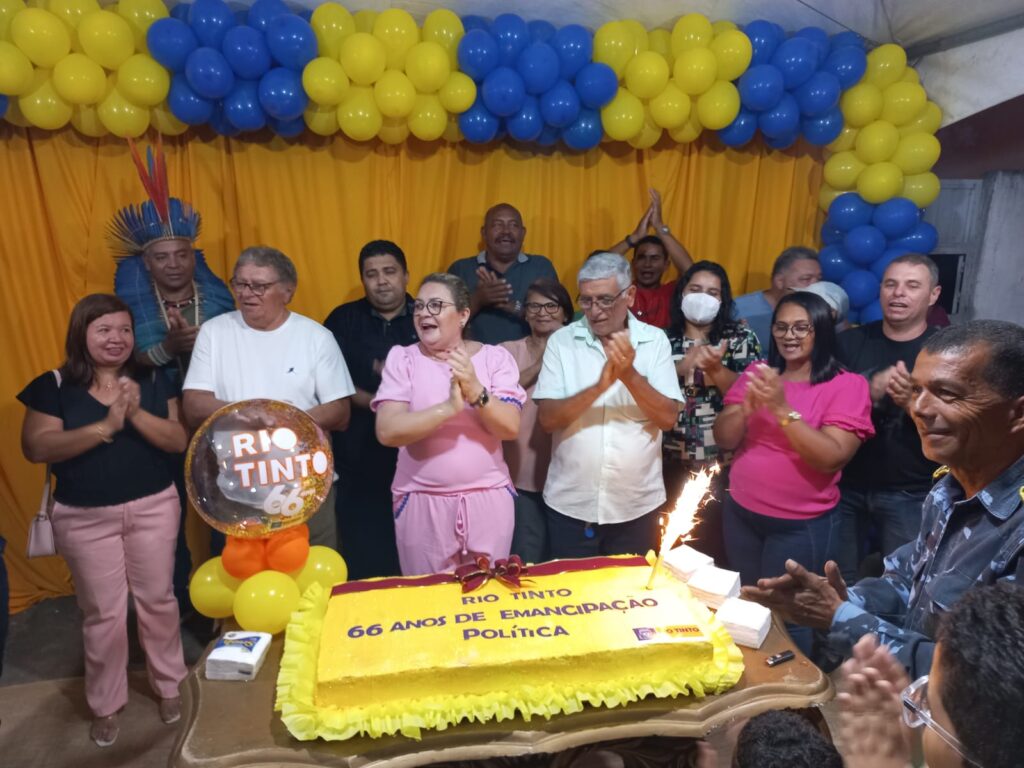 Prefeita participou de evento com correligionários – Foto: Assessoria