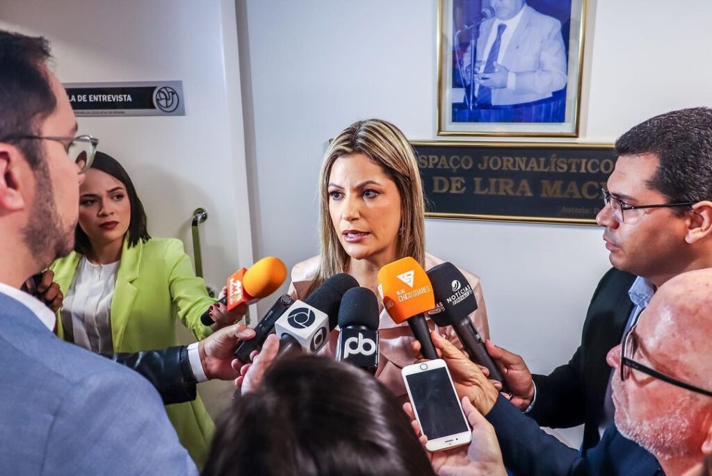 Danielle do Vale revelou perseguição por um ex-servidor da Prefeitura de Mamanguape - Foto: Reprodução/redes sociais