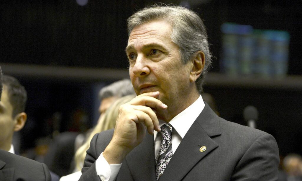 Collor é acusado de receber quase R$ 30 milhões em propina e nega - Foto: ABR; Valter Campanato/Agência Brasil
