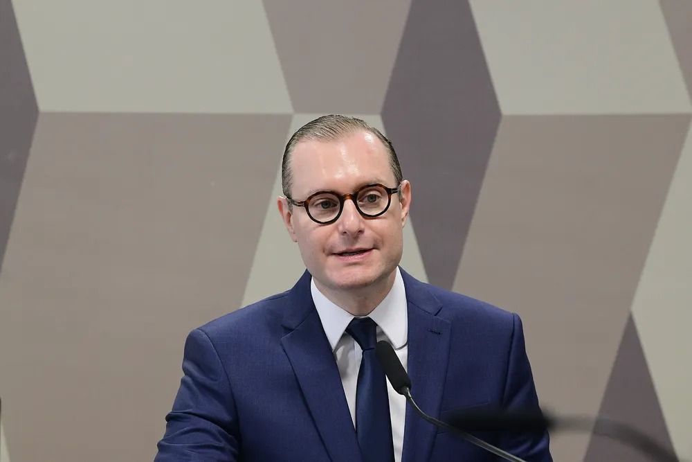 Cristiano Zanin em sabatina na Comissão de Constituição e Justiça do Senado nesta quarta-feira (21). — Foto: Pedro França/Agência Senado