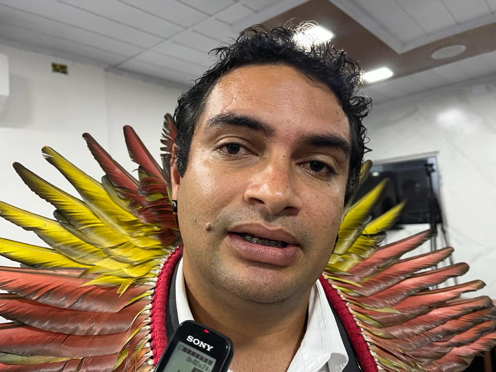Em entrevista para a Correio do Vale FM 94,1, o vereador Luan Potiguara falou sobre vários assuntos – Foto: Blog Lenilson Balla