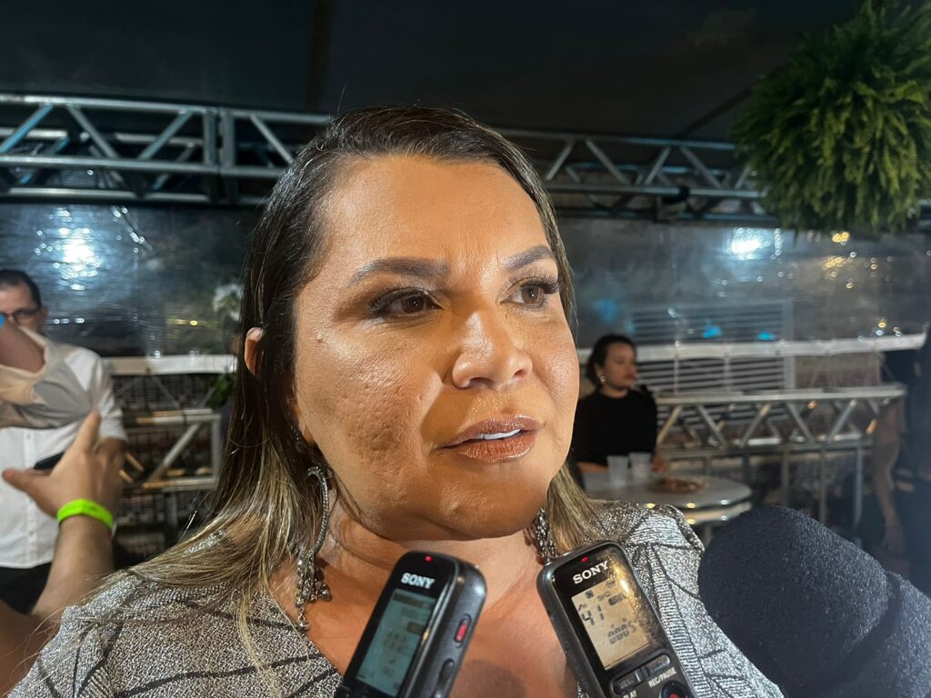 "Todos com o seu direito legítimo, democrático, de buscar esse espaço na sucessão”, ressaltou - Foto: Blog Lenilson Balla