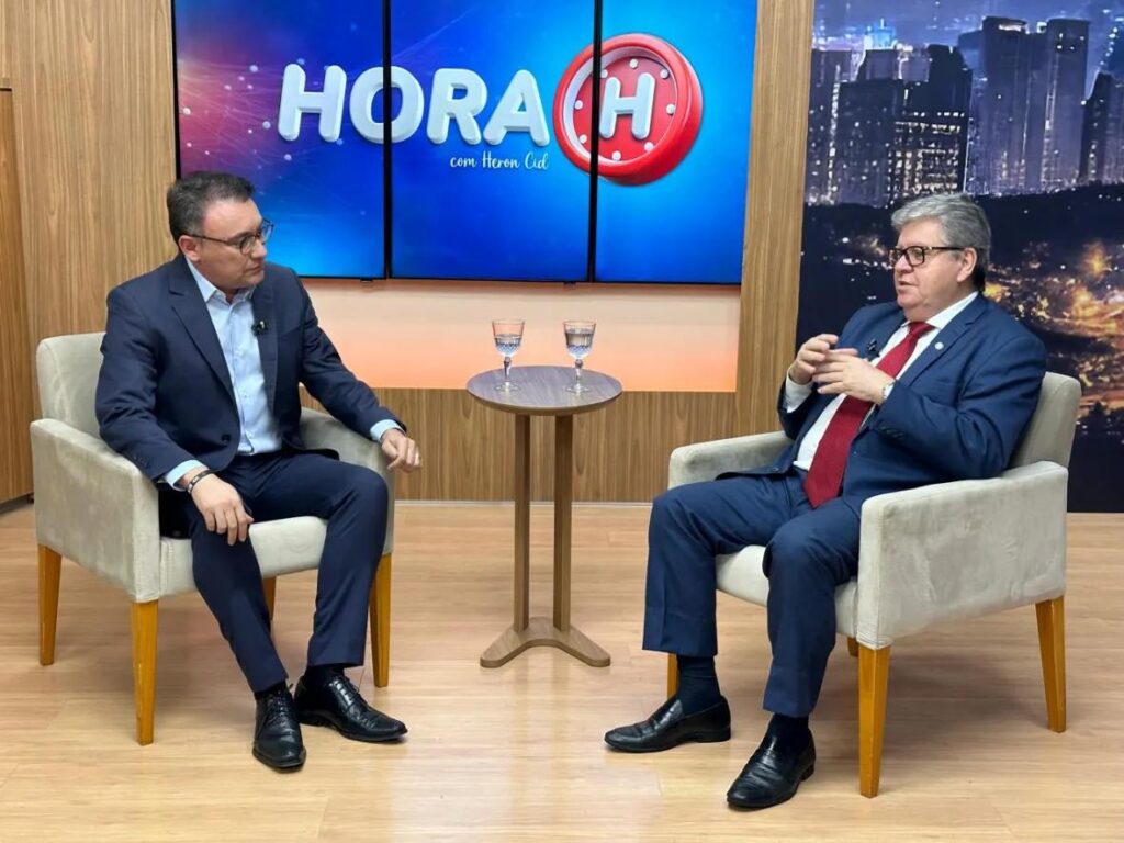 Governador João Azevêdo em entrevista ao jornalista Heron Cid - Foto: Divulgação