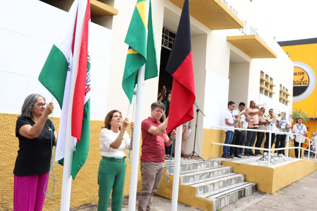 Cerimônia contou com o hasteamento das Bandeiras do Brasil, Paraíba e Mamanguape - Foto: reprodução/divulgação