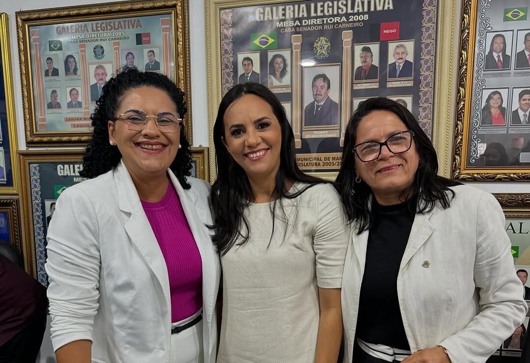 Bancada feminina da Câmara de Mamanguape composta pelas vereadoras Cristina, Lilmara e Maria da Saúde - Foto: Reprodução